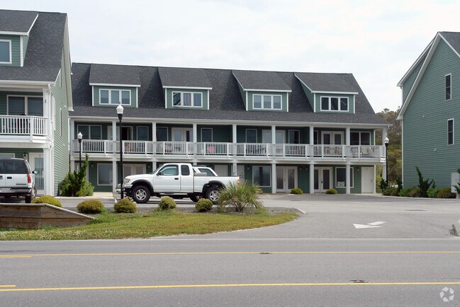 Photo - 5016 E Oak Island Dr