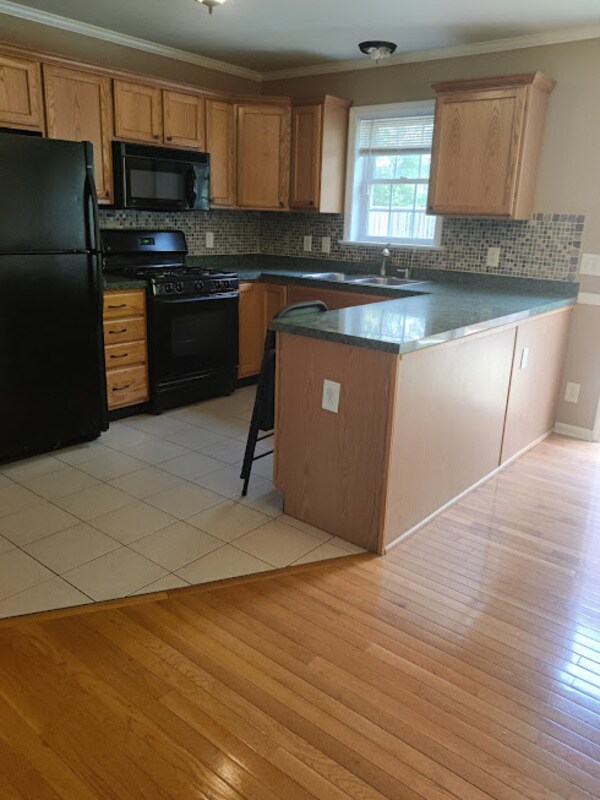 Photo - 103 E Gorgas Ln