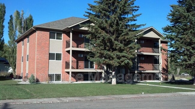 Building Photo - 807 W Villard St Unit #22 Rental