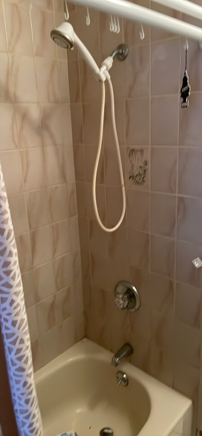 Photo - 5190 Fay Blvd