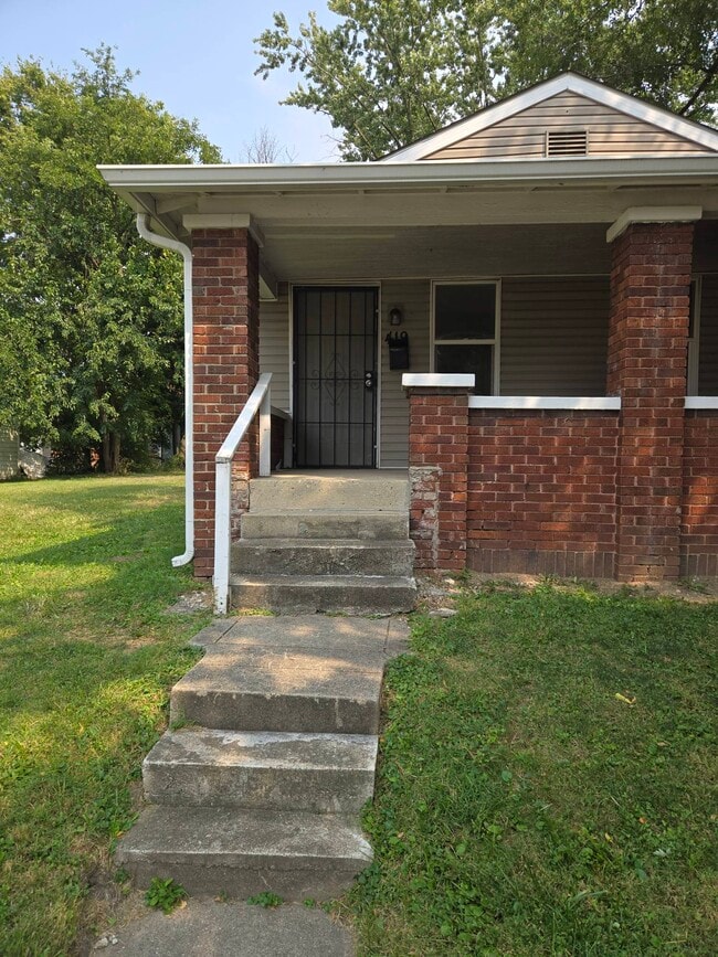 Building Photo - 419 N Beville Ave Rental
