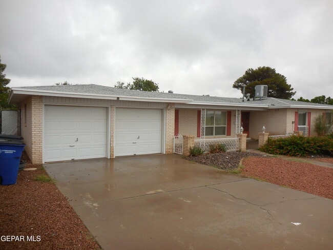 6308 Los Altos Dr