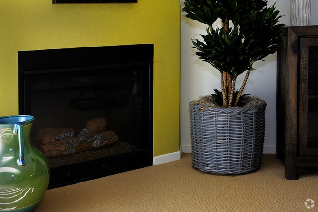 2 BR, 2 BA - 3C - Oak Springs Ranch