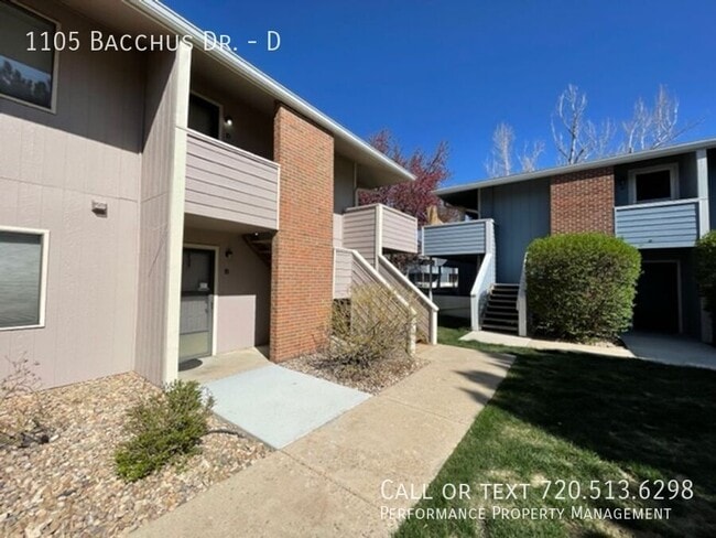 Building Photo - 1105 Bacchus Dr