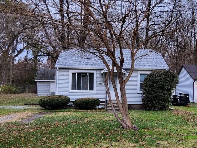 Photo - Cozy East Hazel Crest Home