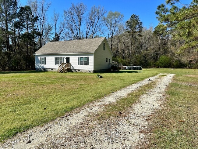 Photo - 103 Meadowview Rd