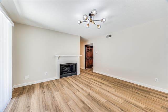 Photo - 5300 Keller Springs Rd Unidad 1067