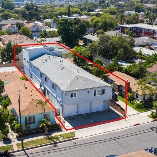 Building Photo - 1855 Stanley Ave Rental