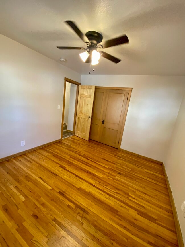 2176 Dayton Ave