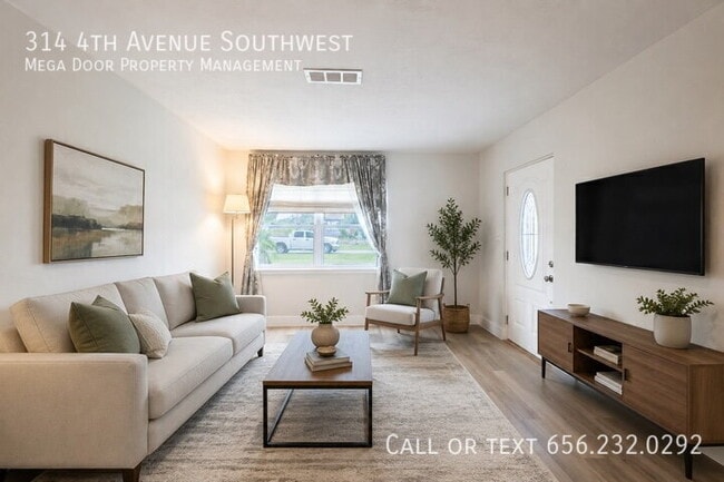 Photo - 314 4th Ave SW