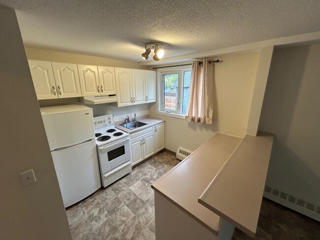 Photo - 3104-3104 Victoria Ave Unit 205