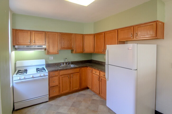 Building Photo - 319 S Trenton Ave Unit 3 Rental