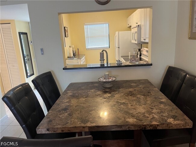 Photo - 9261 Central Park Dr Unit 206