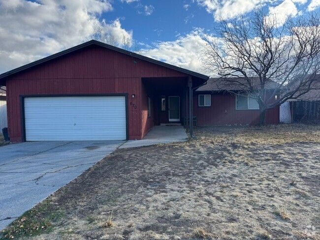 Building Photo - 670 Cameron Way Rental