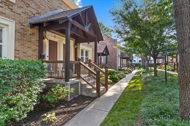 Photo - 4536 Jefferson St