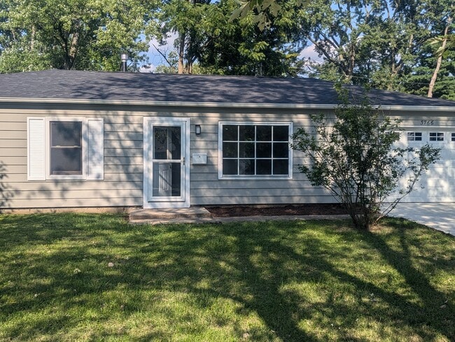 Building Photo - 3766 Rutledge Dr