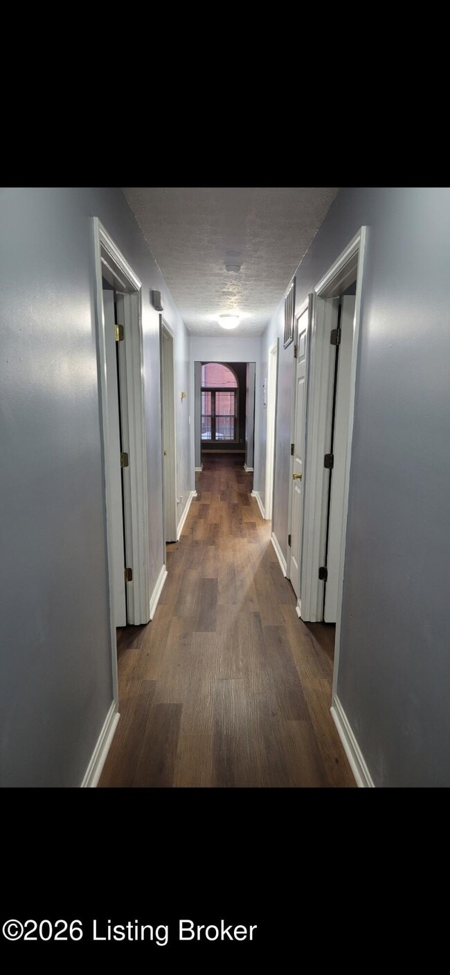 Photo - 1532 W Breckinridge St