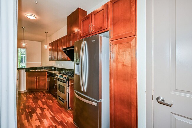 Photo - Prime Downtown Kirkland Location with Modern Finishes