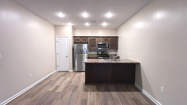 Photo - 719 N 5th St Unit 719A