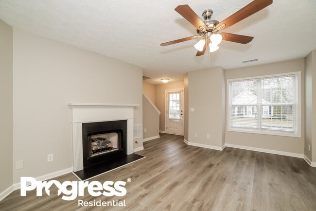 Photo - 3031 Heatherbrook Trce