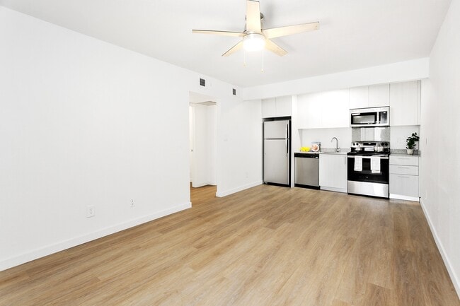 Photo - The Hamptons