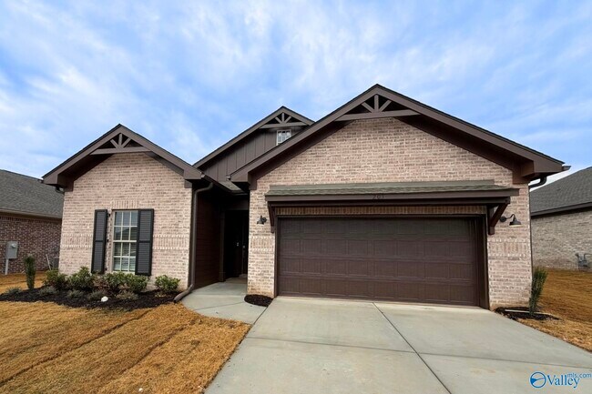 Photo - 203 Stockyard Cir