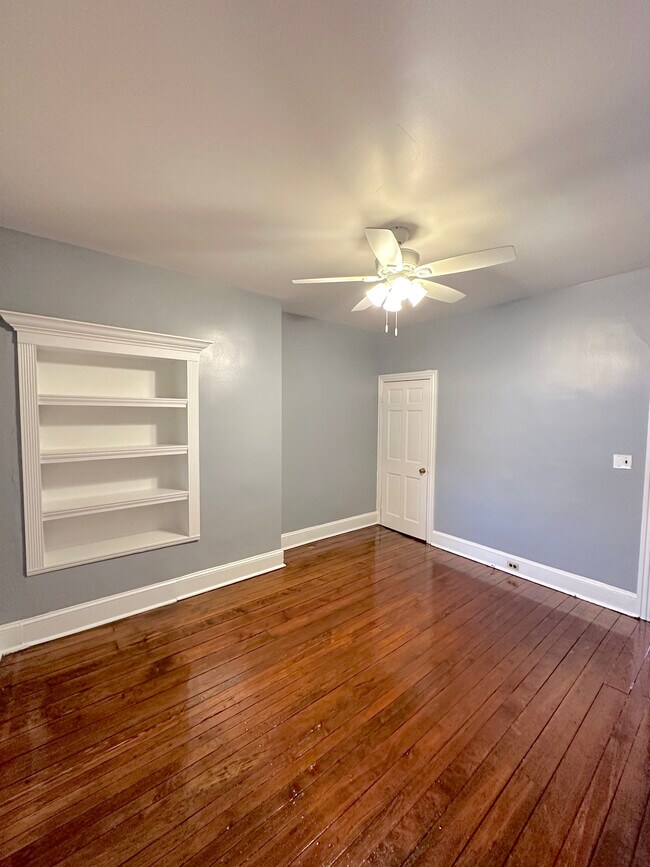 Photo - 3738 Sharp St