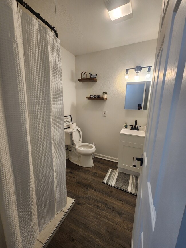 Photo - West Grant St Apartments