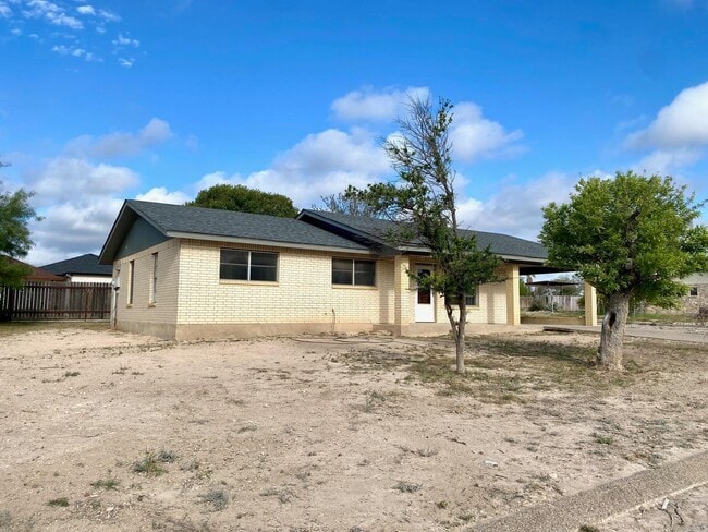 Photo - 114 Rhonda Dr