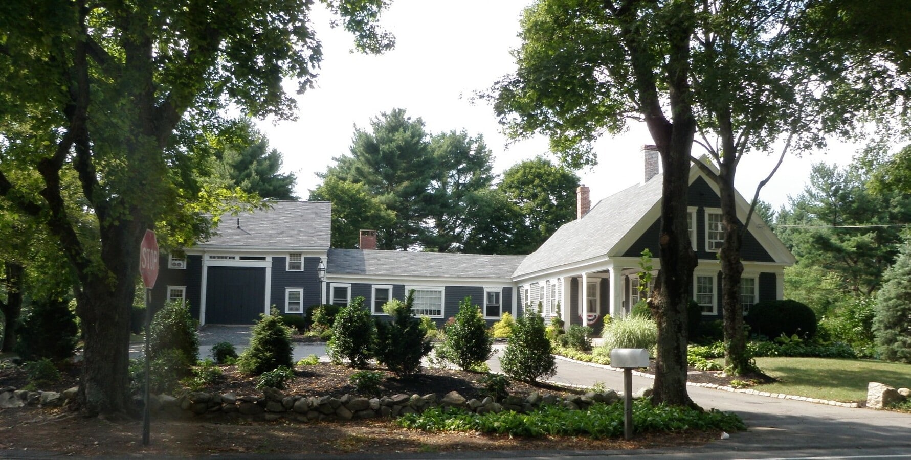 Photo - 475 Center St Unit 1