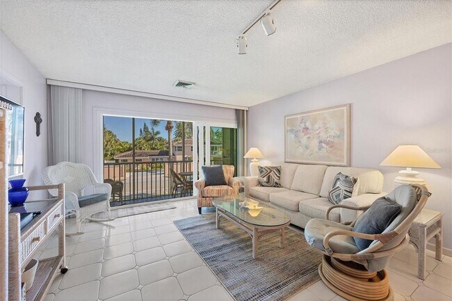 Photo - 500 S Washington Dr Unit 5B