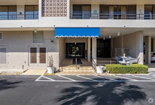 Photo - The Anchorage