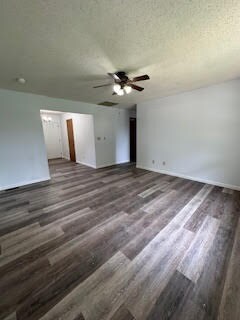 Photo - 1669 Doubet Rd