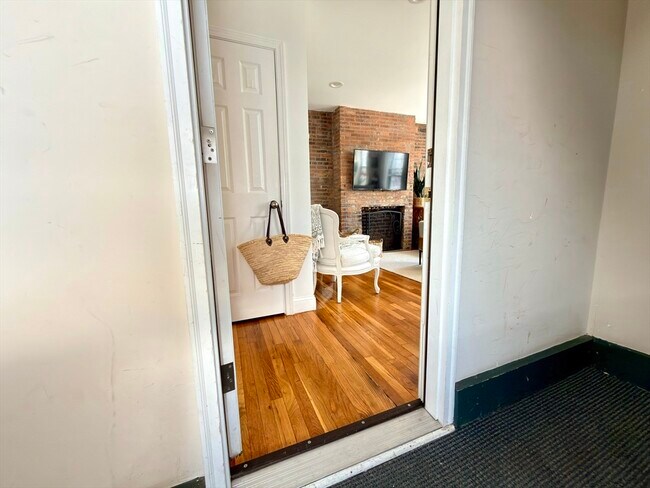 Photo - 62 Melrose St Unidad 2