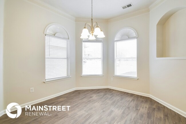 Photo - 4181 Amherst Dr