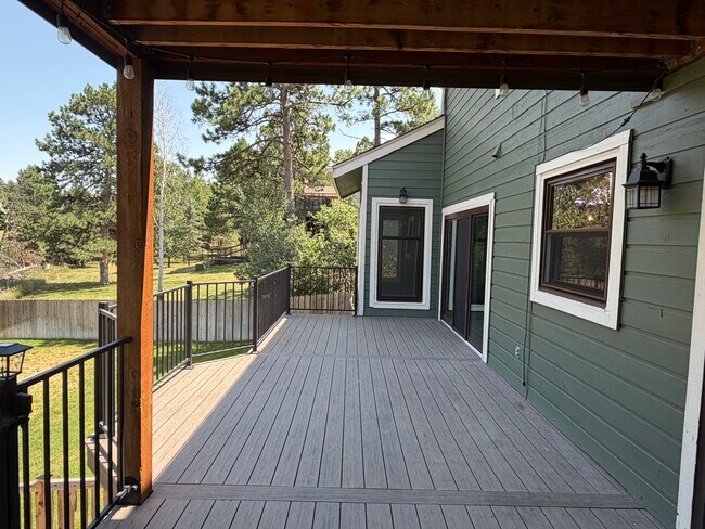 Photo - 6258 Powell Rd
