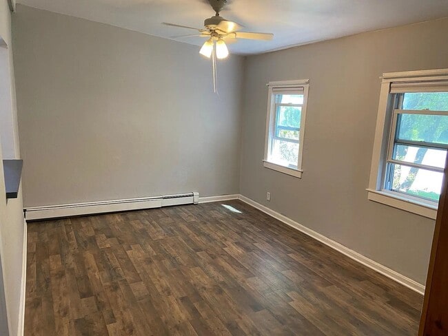 Photo - 171 Center Ave Unit 1