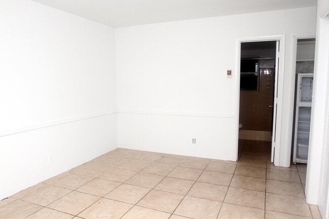 Photo - 728 SE 19th Ave Unit 3