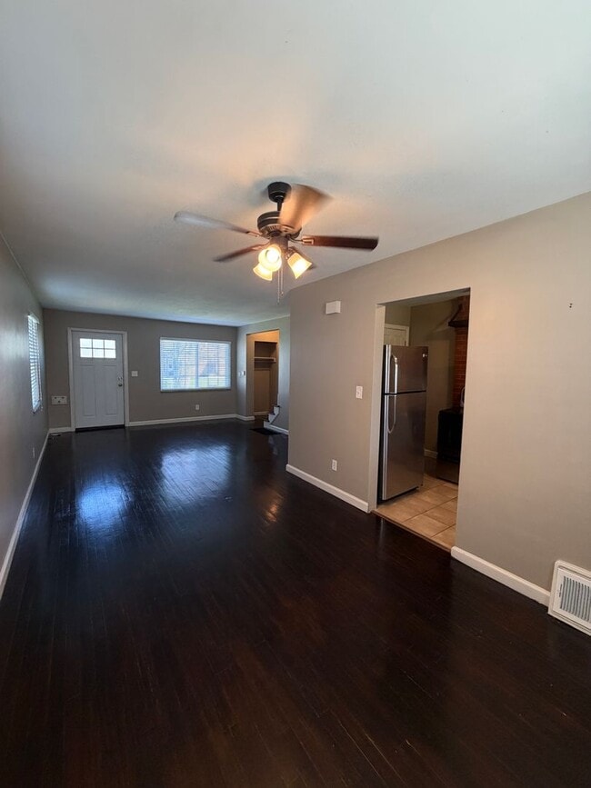 Photo - 713 S Broadleigh Rd Unidad 1