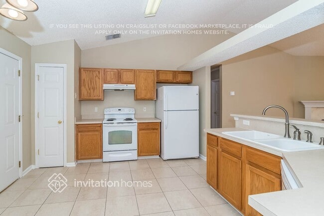 Photo - 12302 Soaring Flight Dr