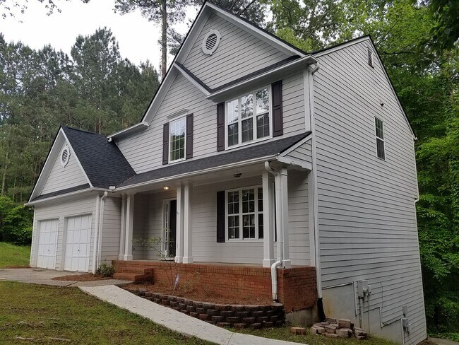 Photo - Spacious and inviting