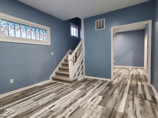 Photo - 3168 Graceland Ave