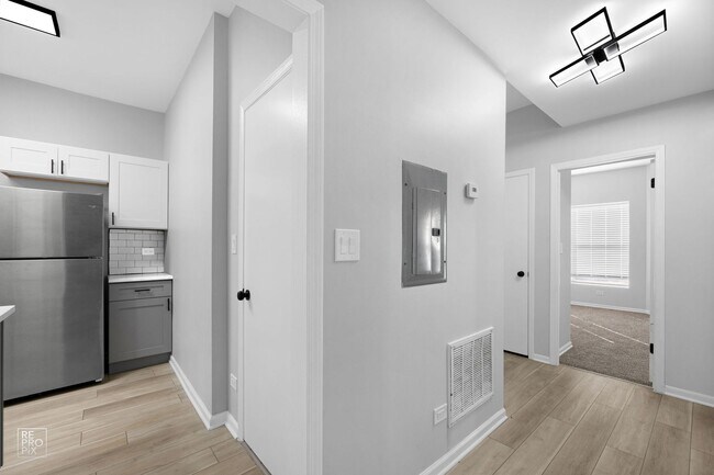 Photo - 4750 S Calumet Ave Chicago, IL 60615