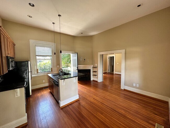 Photo - 1101 W Grace St Unidad 2