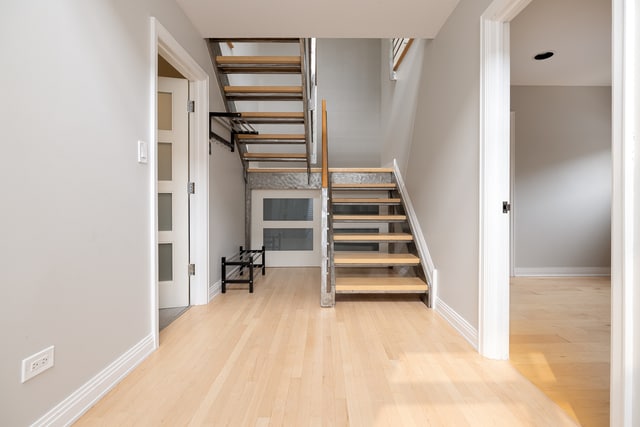 Photo - 1742 W Crystal St Unit 002