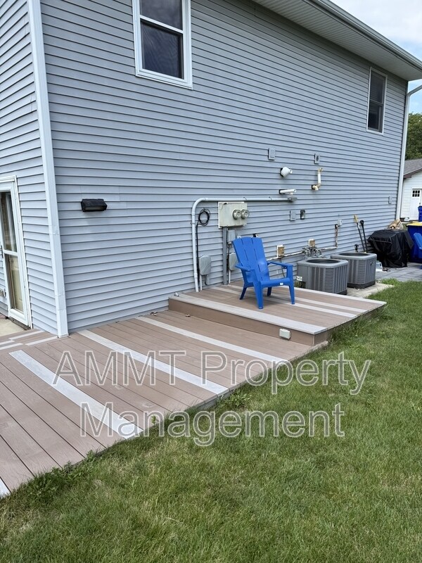 Photo - 145 Birch Ct