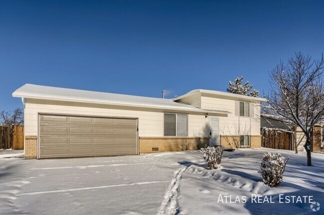 Building Photo - 14935 E Columbia Dr Rental
