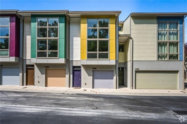 Building Photo - 1360 Peter Haughton Way Rental