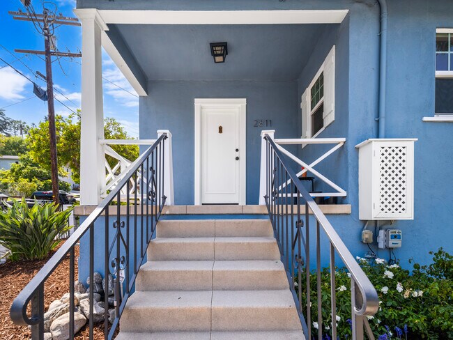 Photo - 2811 Angus St
