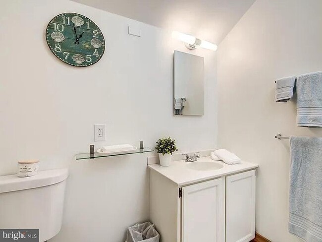 Photo - 1121 Tyler Ave Unit 1A